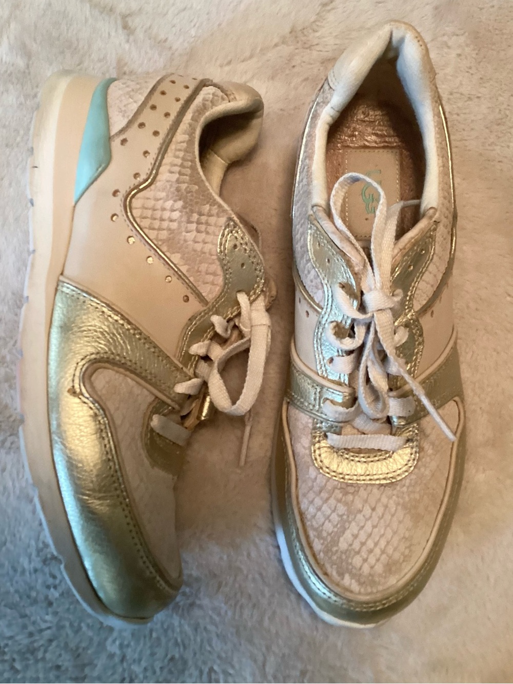 UGG Deaven Soft Gold and Cream Women’s Lace-up Trainers - Size 6.5